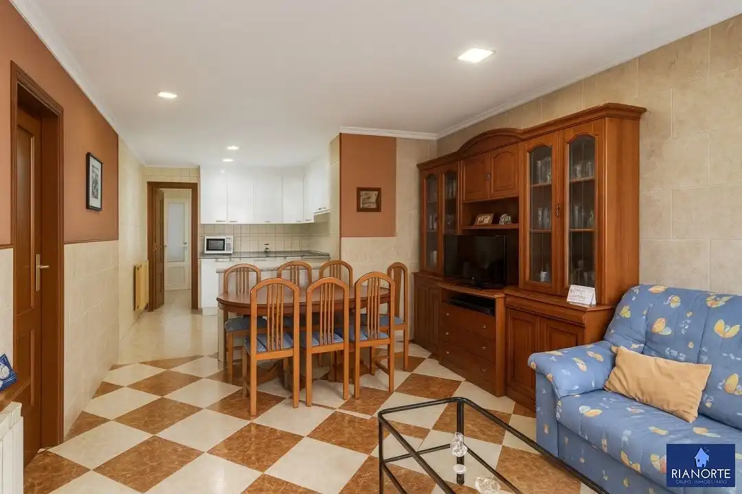 Sala de estar de Casa o chalet en venta en Gijón  con Calefacción, Trastero y Amueblado