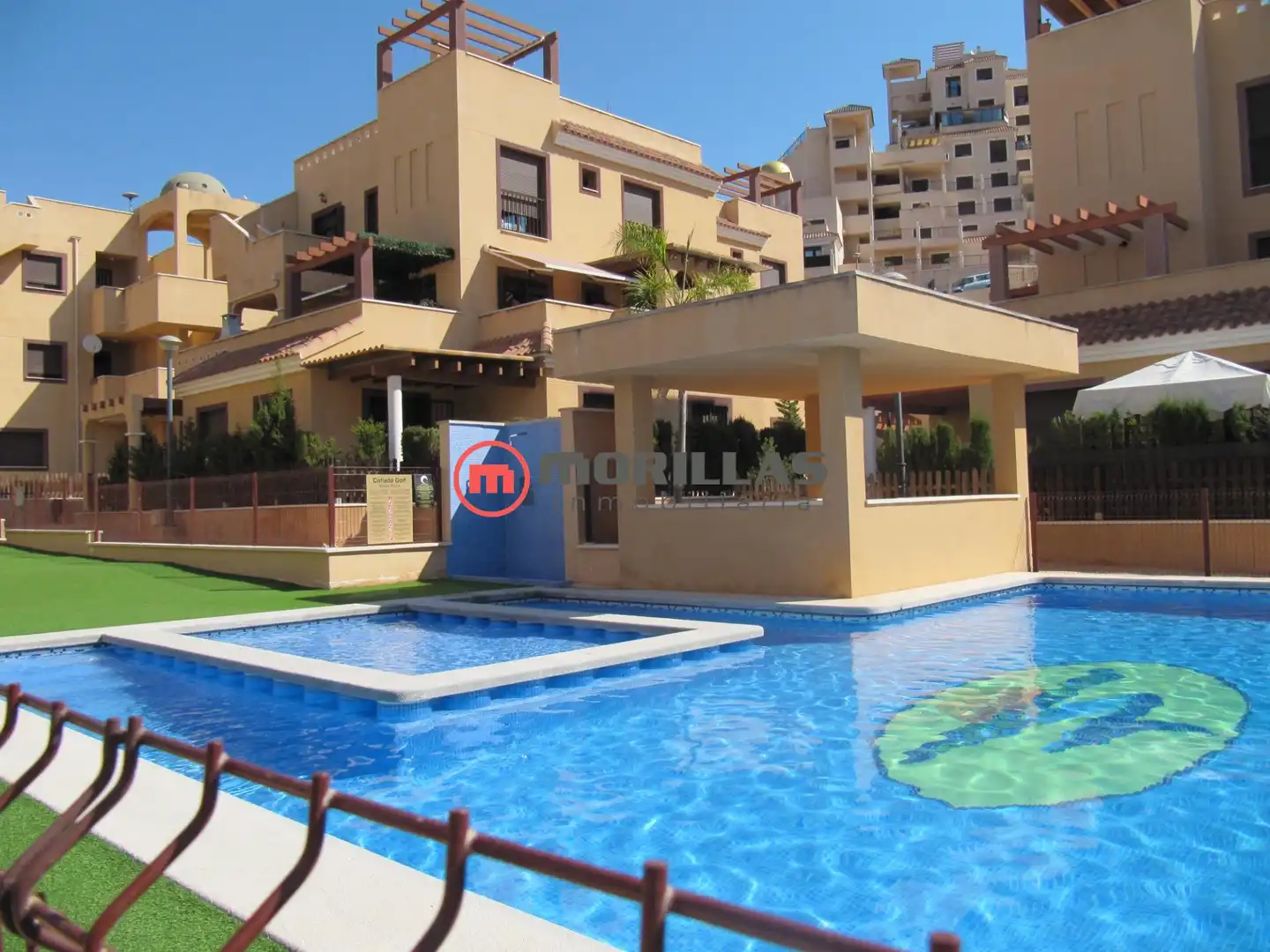 Apartament amb piscina en venda a Los Collados-Los Geraneos