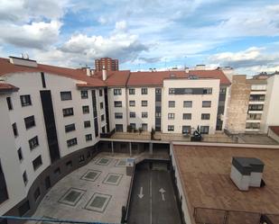 Exterior view of Flat for sale in Palencia Capital  with Heating, Parquet flooring and Storage room