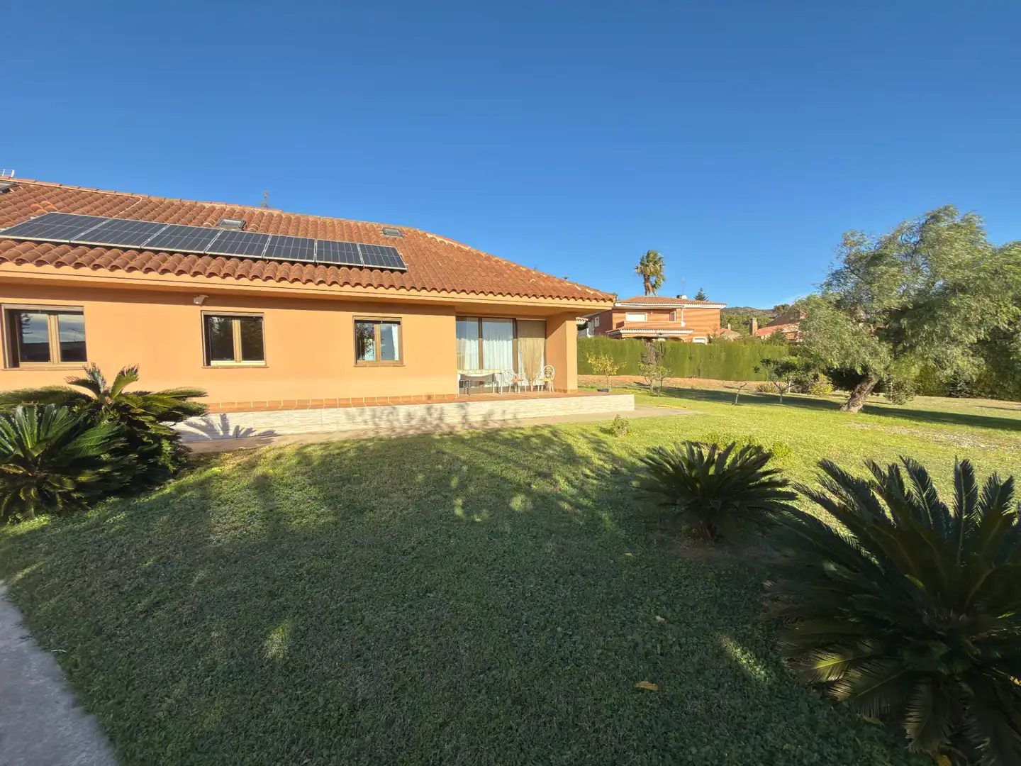 Chalet con terraza en venta en Avinguda Catalunya 49, imagen 4