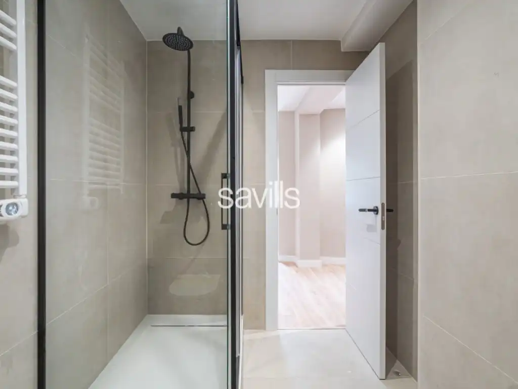 Baño de Apartamento en venta en Barcelona