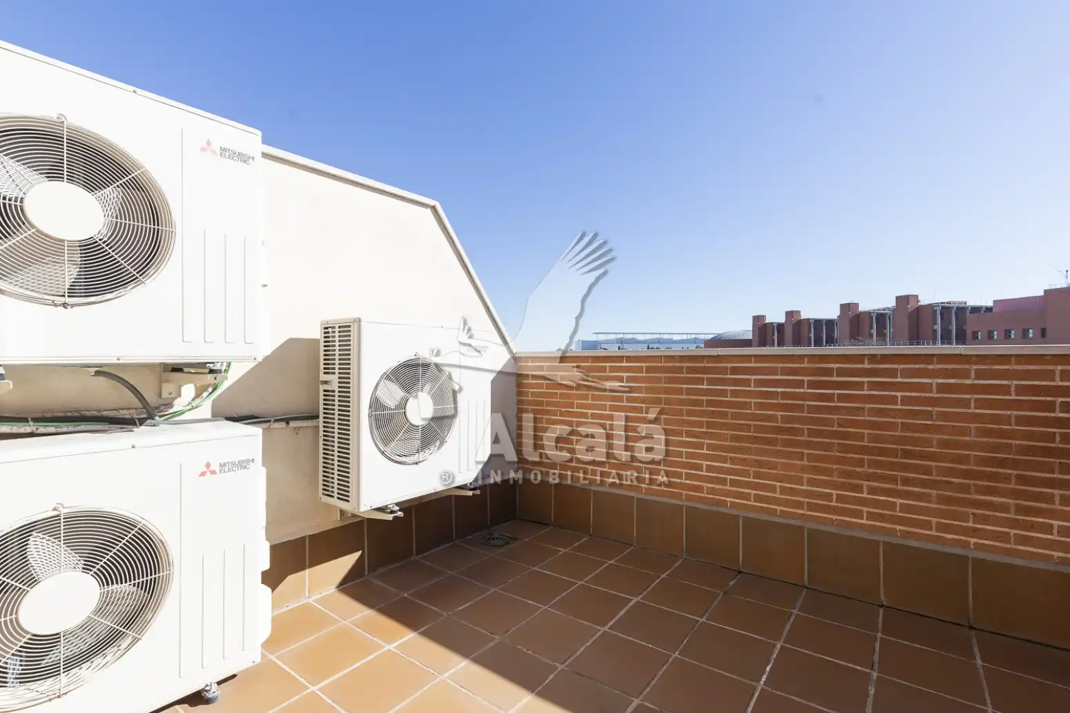 Terrassa de Casa o xalet en venda en Alcalá de Henares amb Aire condicionat, Calefacció i Jardí privat