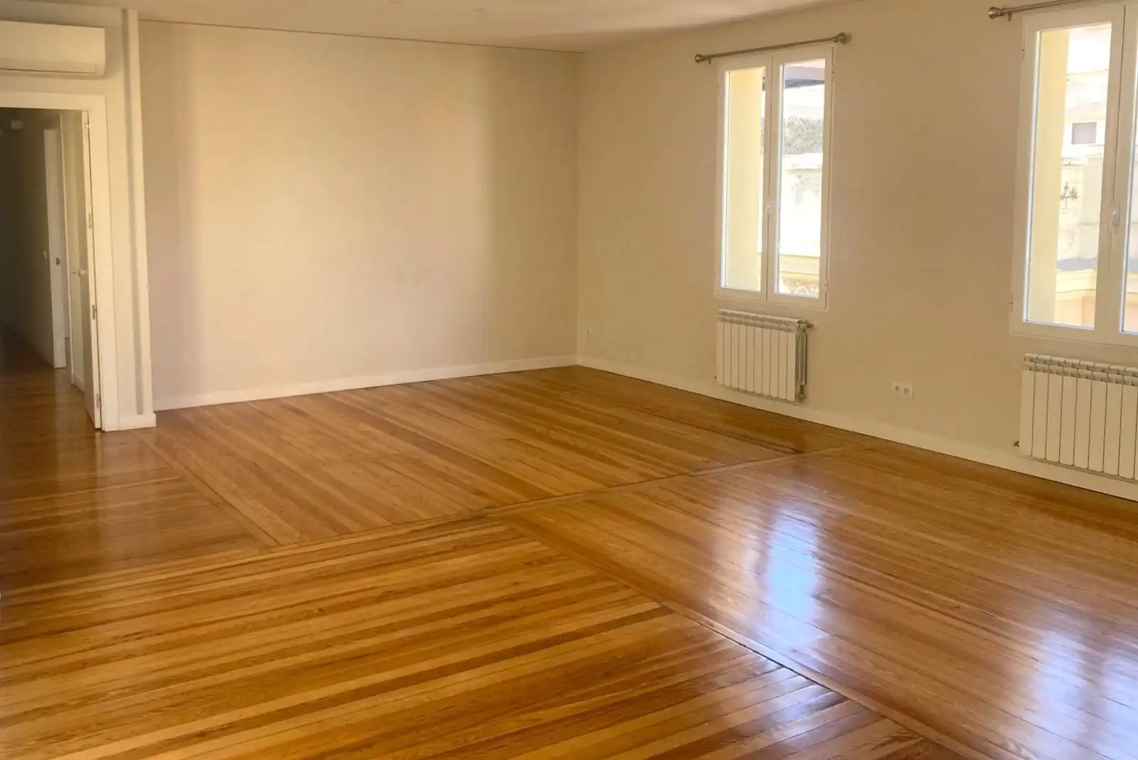 Sala d'estar de Pis de lloguer en Madrid amb Aire condicionat, Calefacció i Terrassa