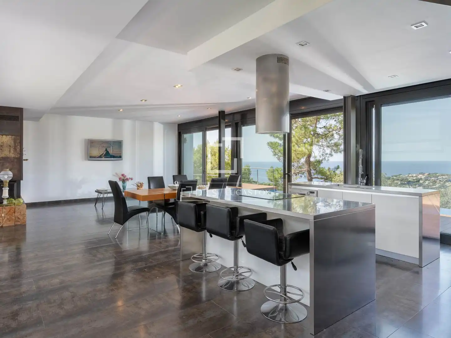 Esszimmer von Haus oder Chalet zum Verkauf in Lloret de Mar mit Klimaanlage, Privatgarten und Terrasse