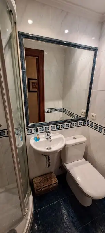 Badezimmer von Wohnung zum Verkauf in Vitoria - Gasteiz mit Heizung und Abstellraum