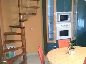 Cuina de Dúplex en venda en San Andrés del Rabanedo amb Calefacció i Moblat