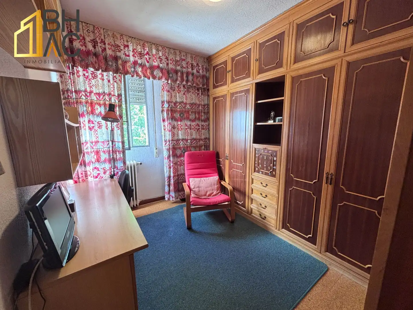 Bedroom of Flat for sale in Madrid  with Air Conditioner and Heating