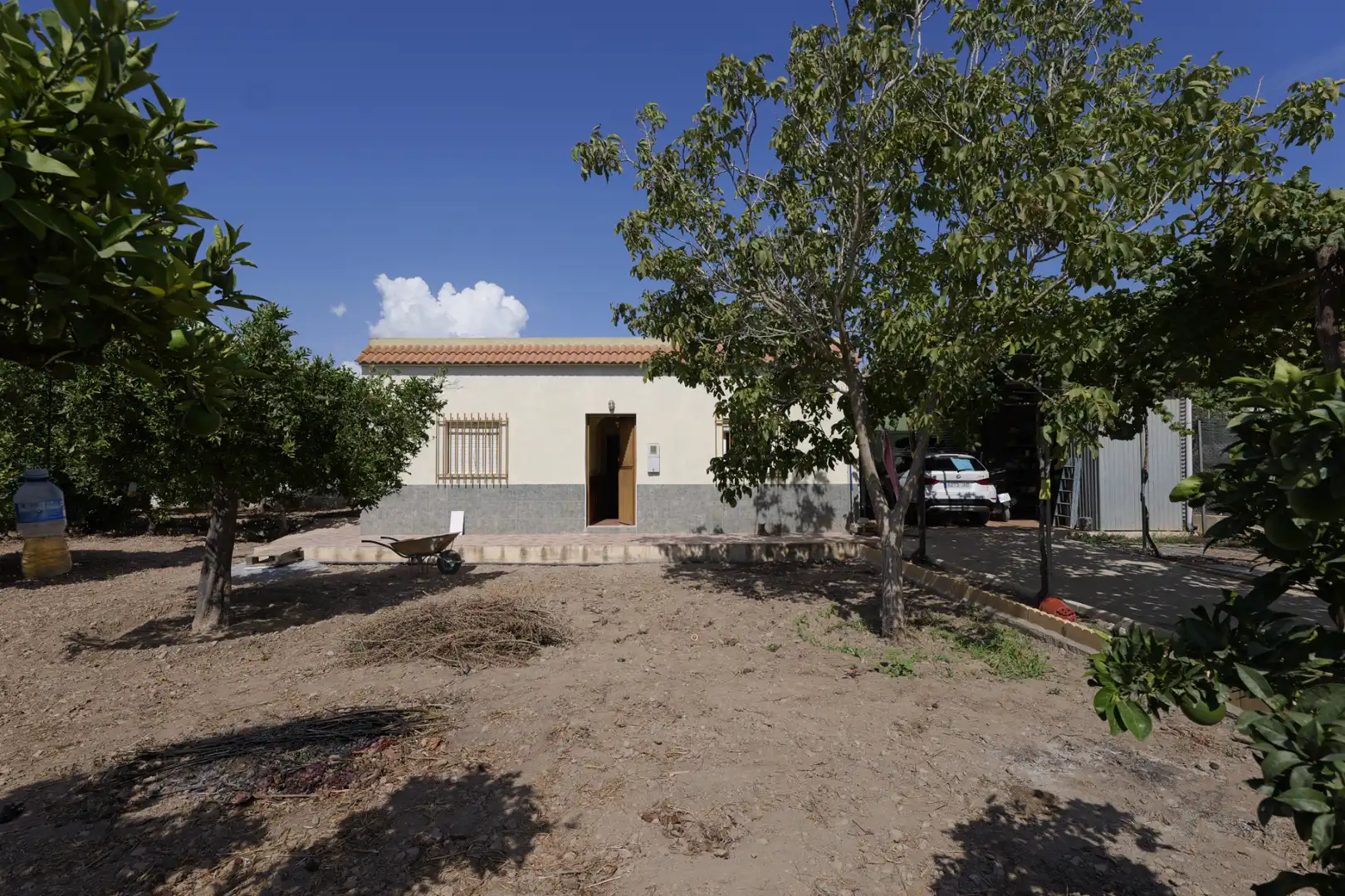 Exterior view of Houses for sale in Berja  with Air Conditioner, Private garden and Terrace