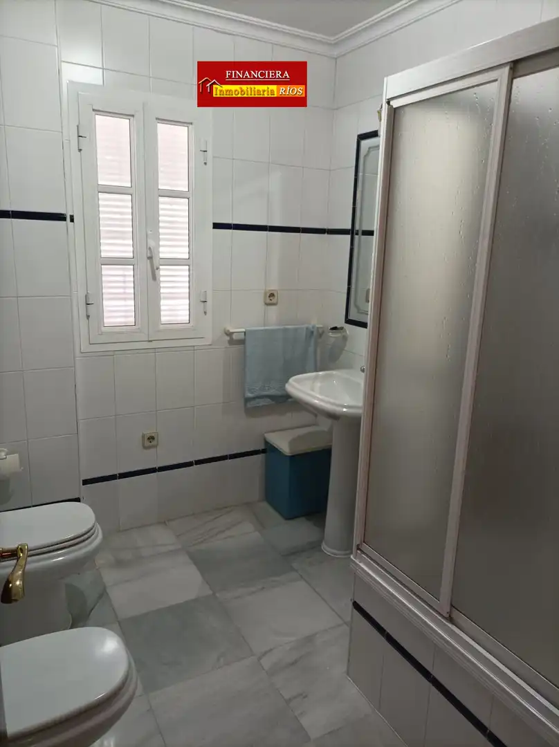 Badezimmer von Haus oder Chalet zur Miete in Alcalá de Guadaira mit Klimaanlage