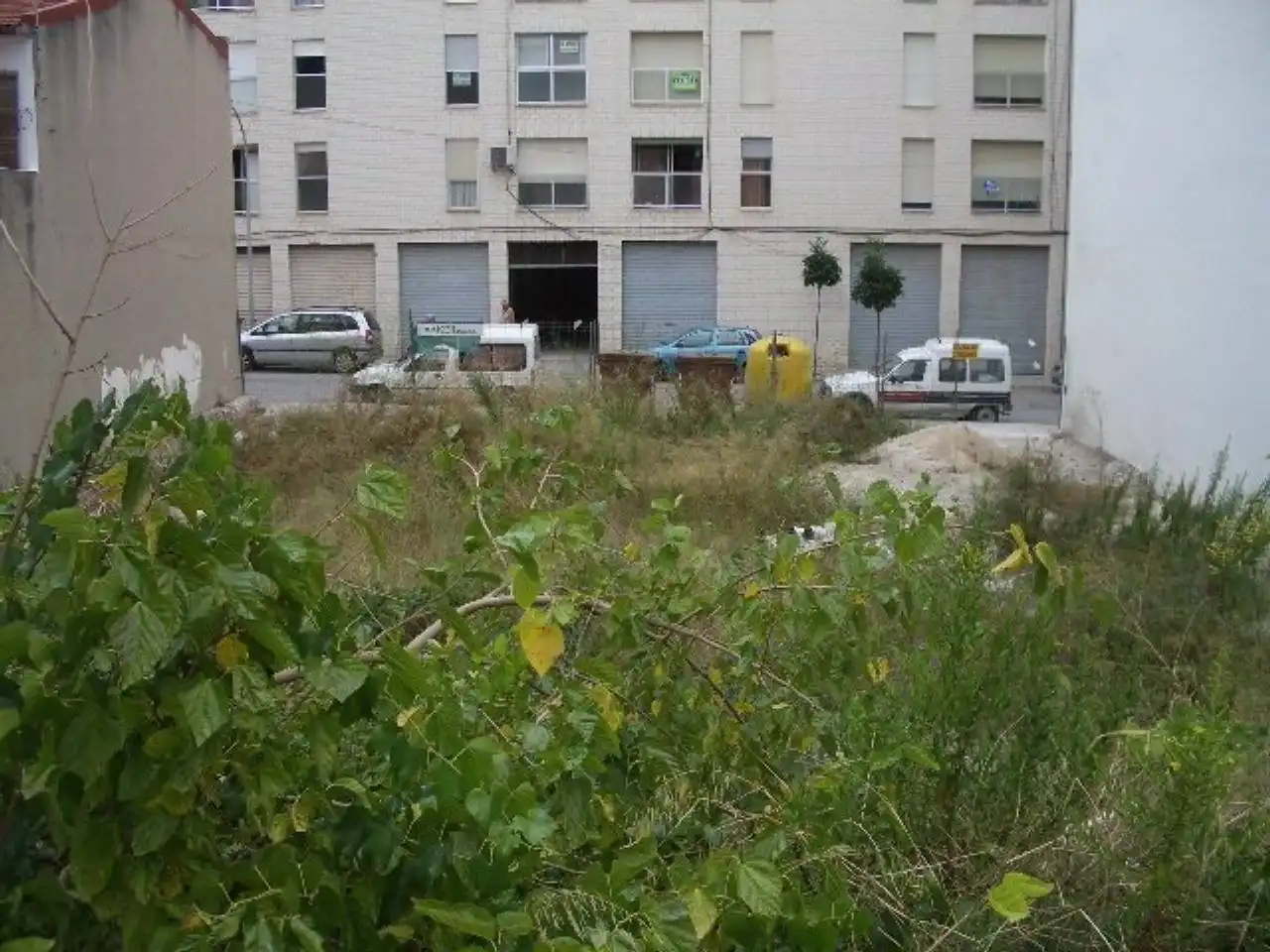 Residential land for sale in Calle Ontinyent