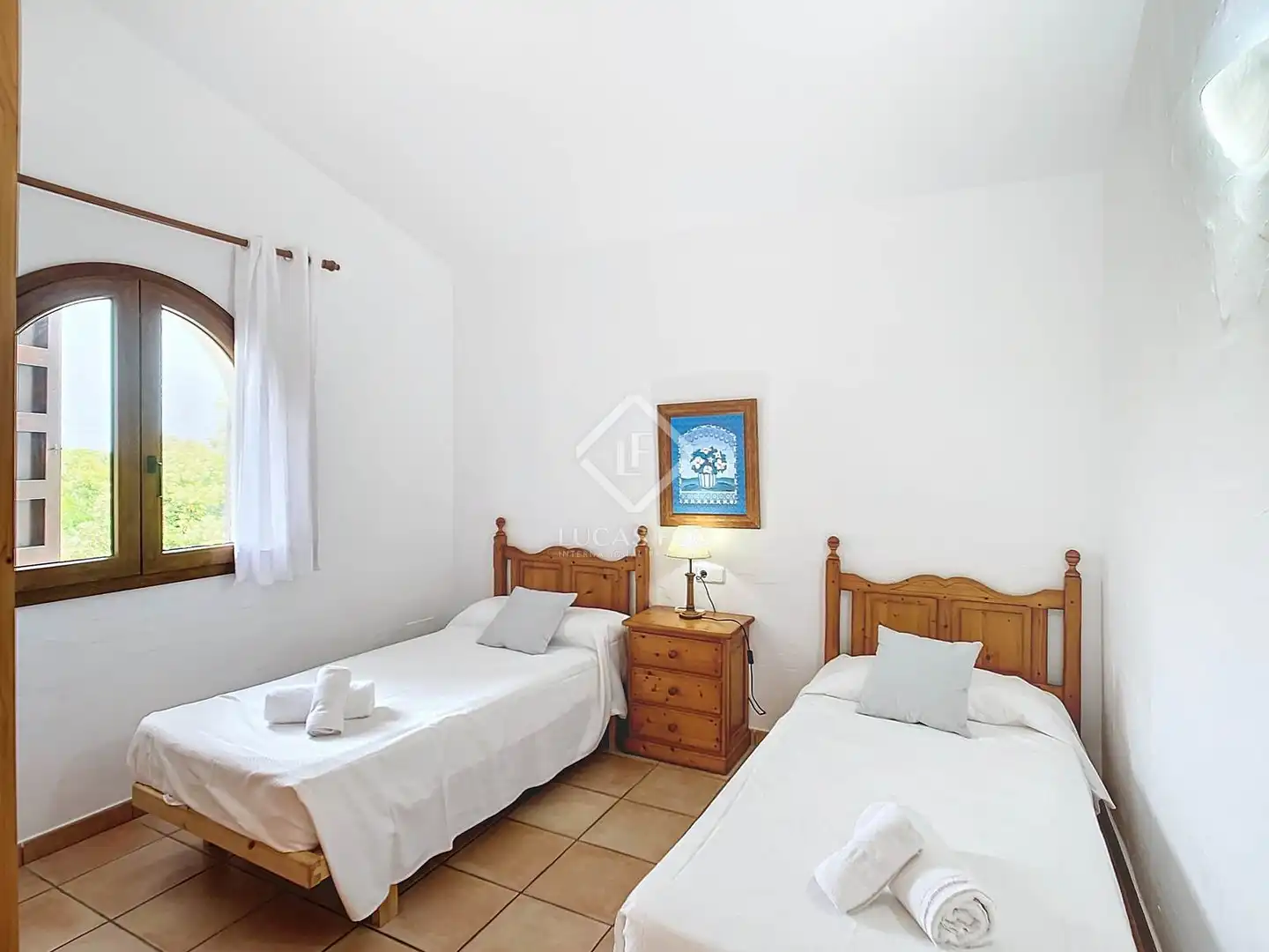 Schlafzimmer von Country house zum Verkauf in Ciutadella de Menorca mit Klimaanlage, Heizung und Privatgarten