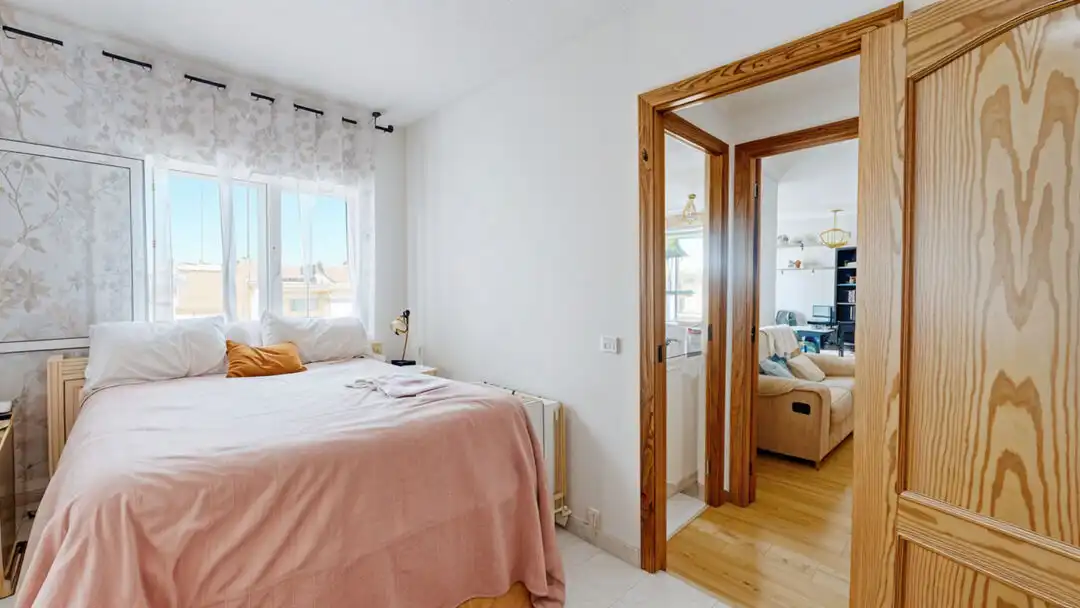 Piso en venta en Tres Olivos - Valverde