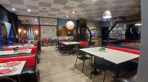 SE VENDE RESTAURANTE EN PLENO RENDIMIENTO