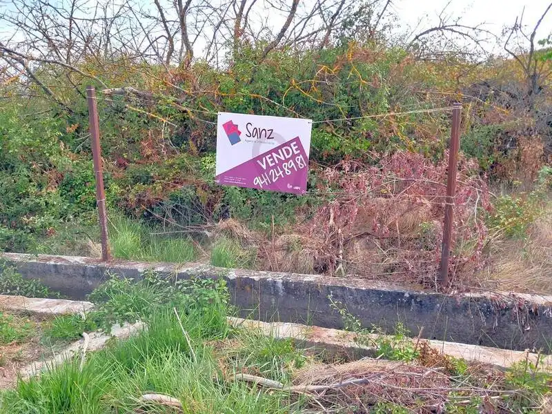 Rustikales Grundstück zum Verkauf in Camino Santimia