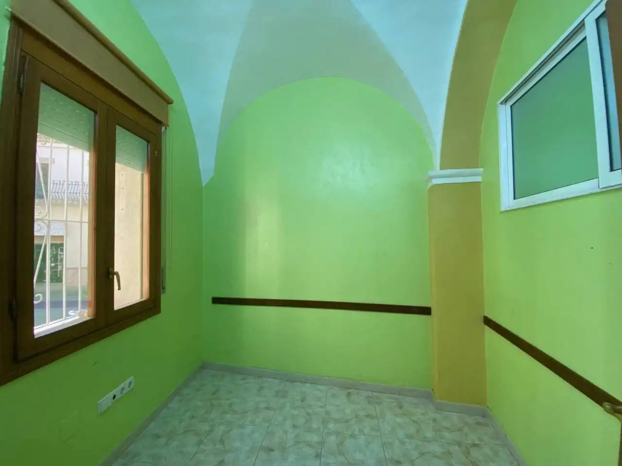 Local en venta en Mont-roig del Camp