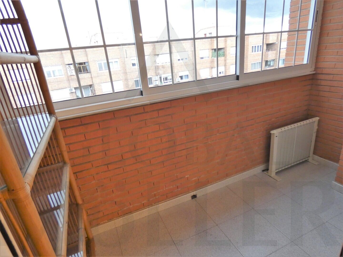 Flat to rent in Avenida Reina Victoria Eugenia, Alameda