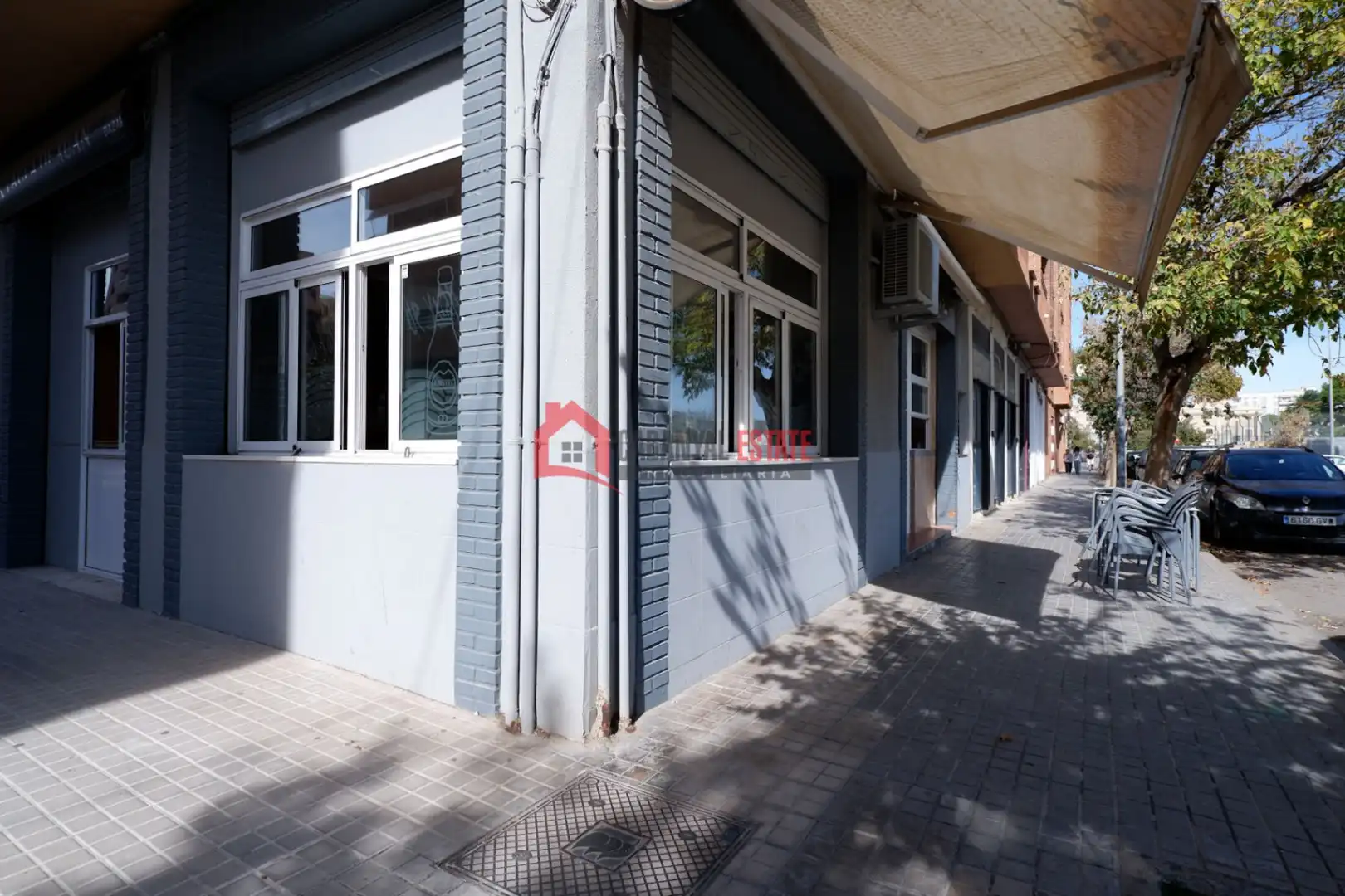 Vista exterior de Local en venta en Valencia con Aire acondicionado y Amueblado