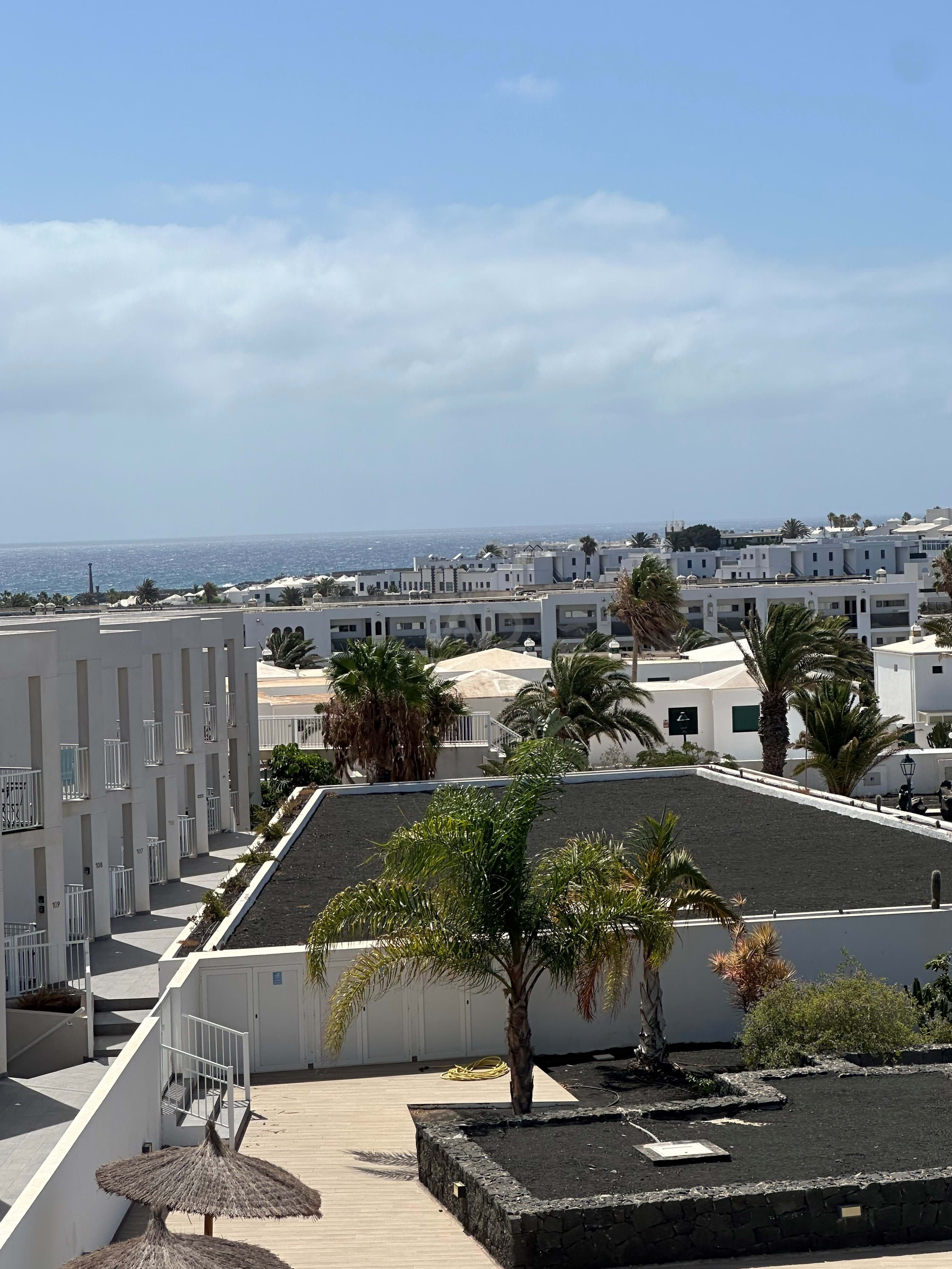 Vista exterior de Pis en venda en Teguise amb Terrassa