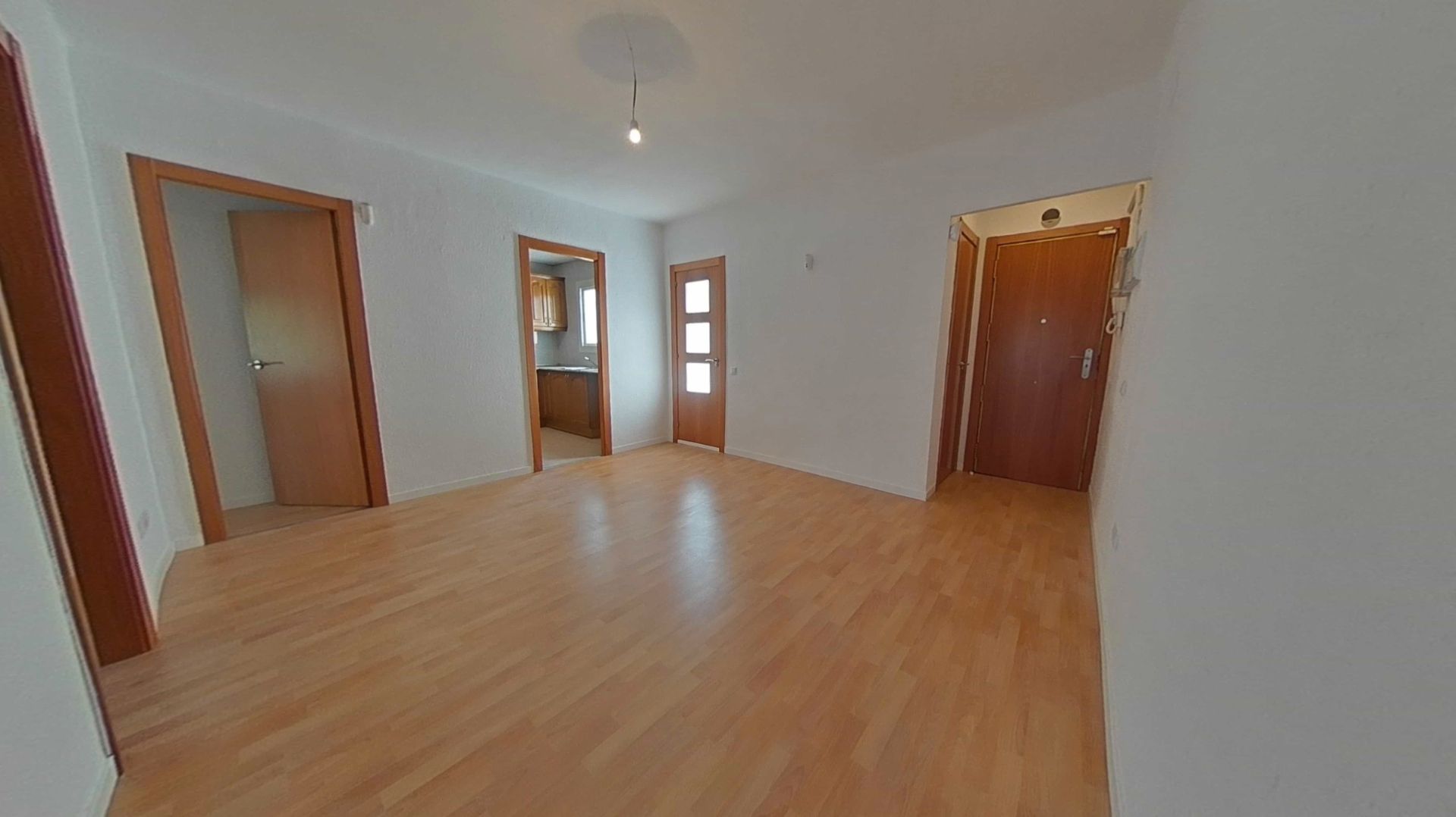 Pis en venda en L'Hospitalet de Llobregat amb Parquet i Forn