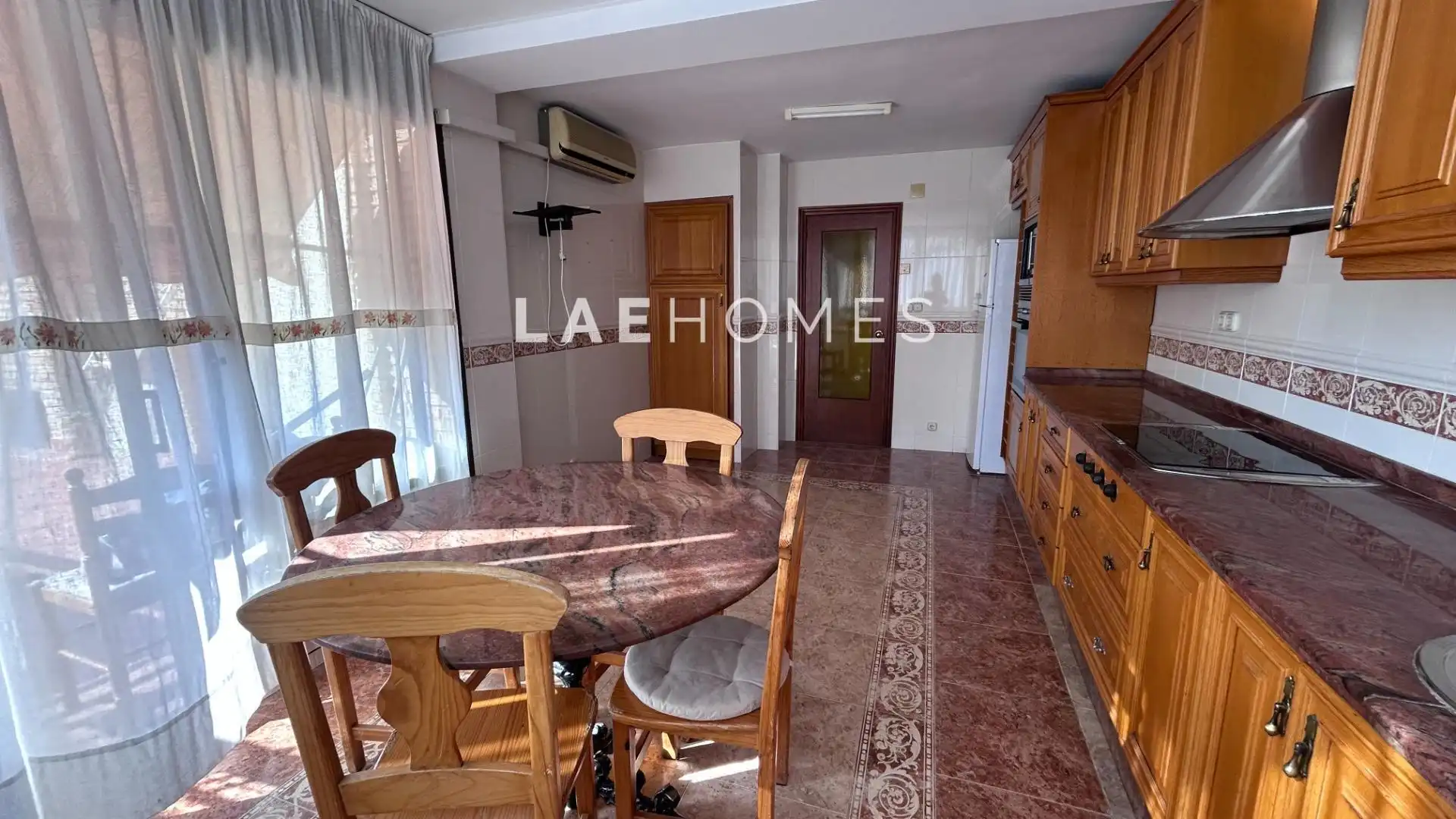 Kitchen of Attic for rent in El Campello  with Air Conditioner, Parquet flooring and Furnished