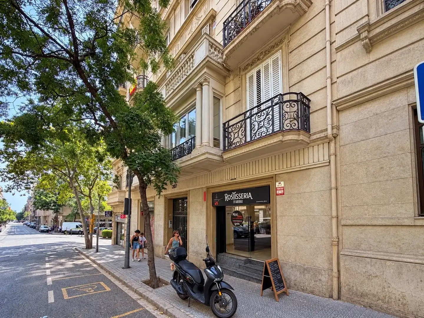 Appartamento con terrazza in vendita a Carrer Aribau