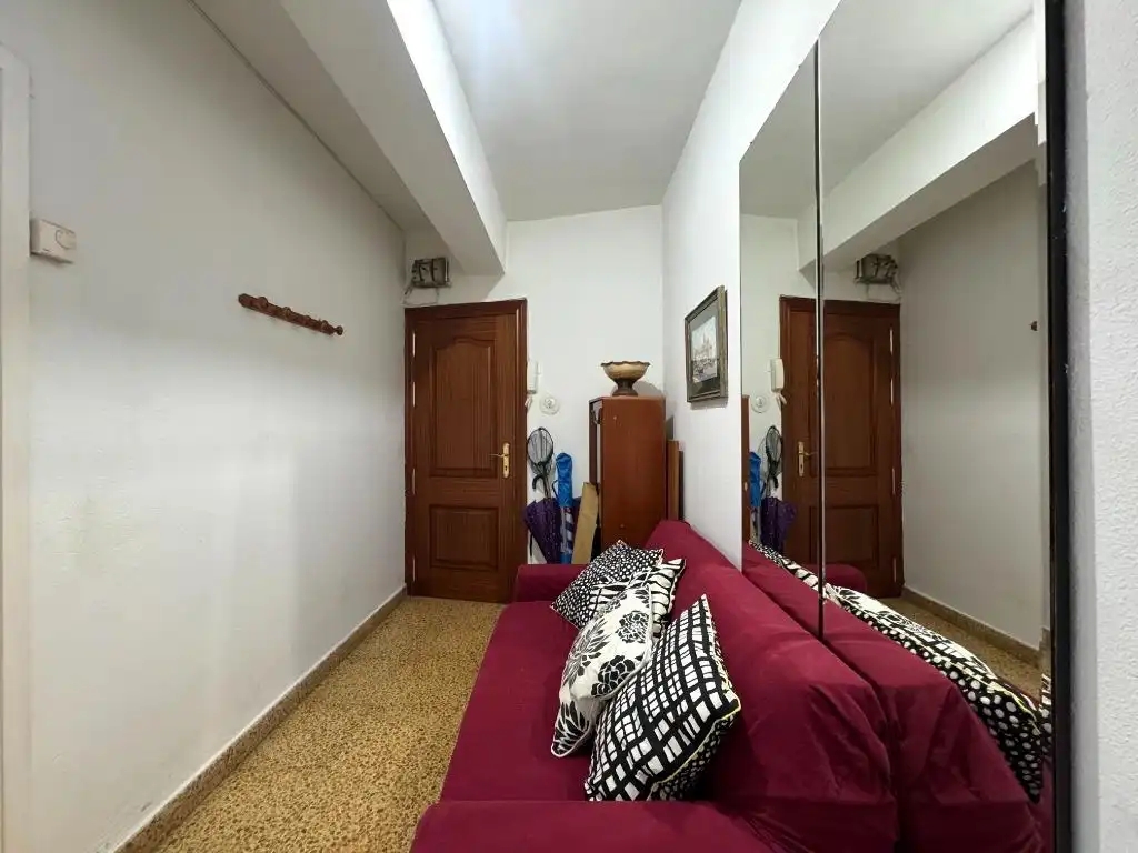 Sala d'estar de Pis en venda en Torrelavega  amb Calefacció i Balcó