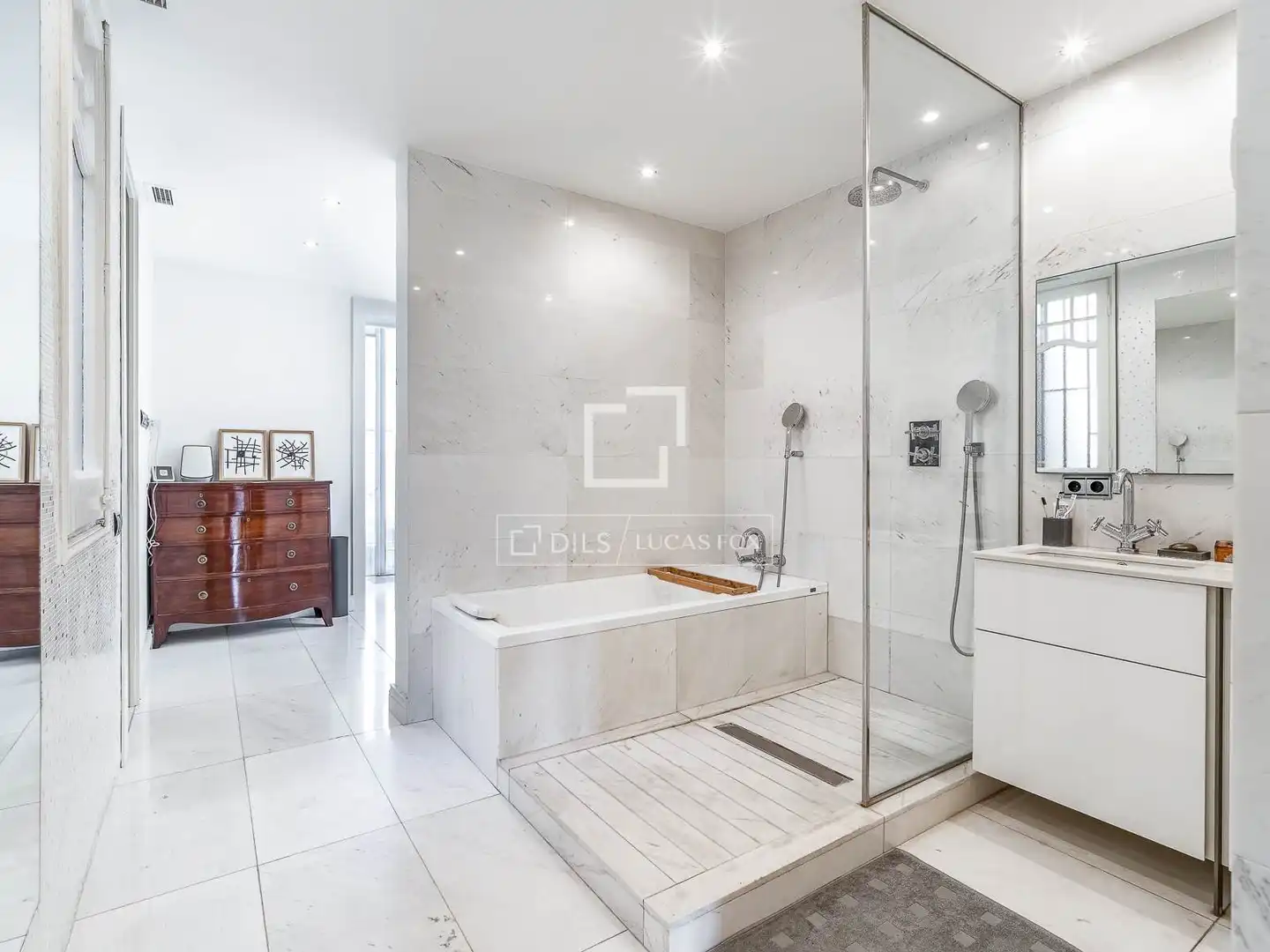 Baño de Ático en venta en Barcelona con Aire acondicionado, Calefacción y Terraza