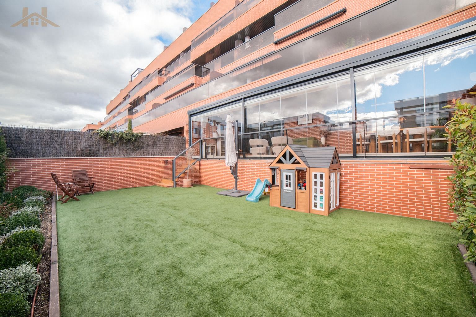 Terrace of Flat for sale in Pozuelo de Alarcón  with Air Conditioner, Heating and Private garden