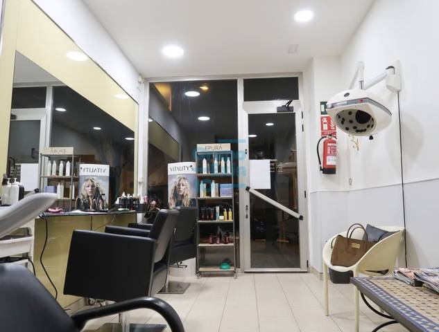 Local comercial en Venta en Sierra de Urbasa Kalea en Loiola