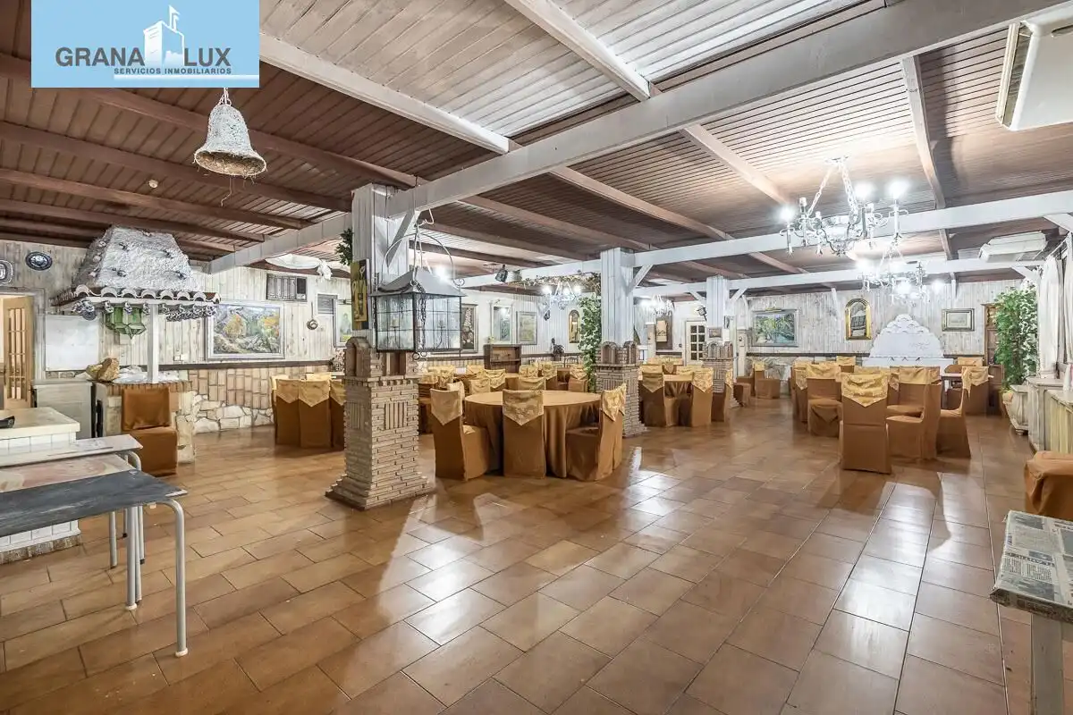 Local comercial en venta en Cenes de la Vega, imagen 7