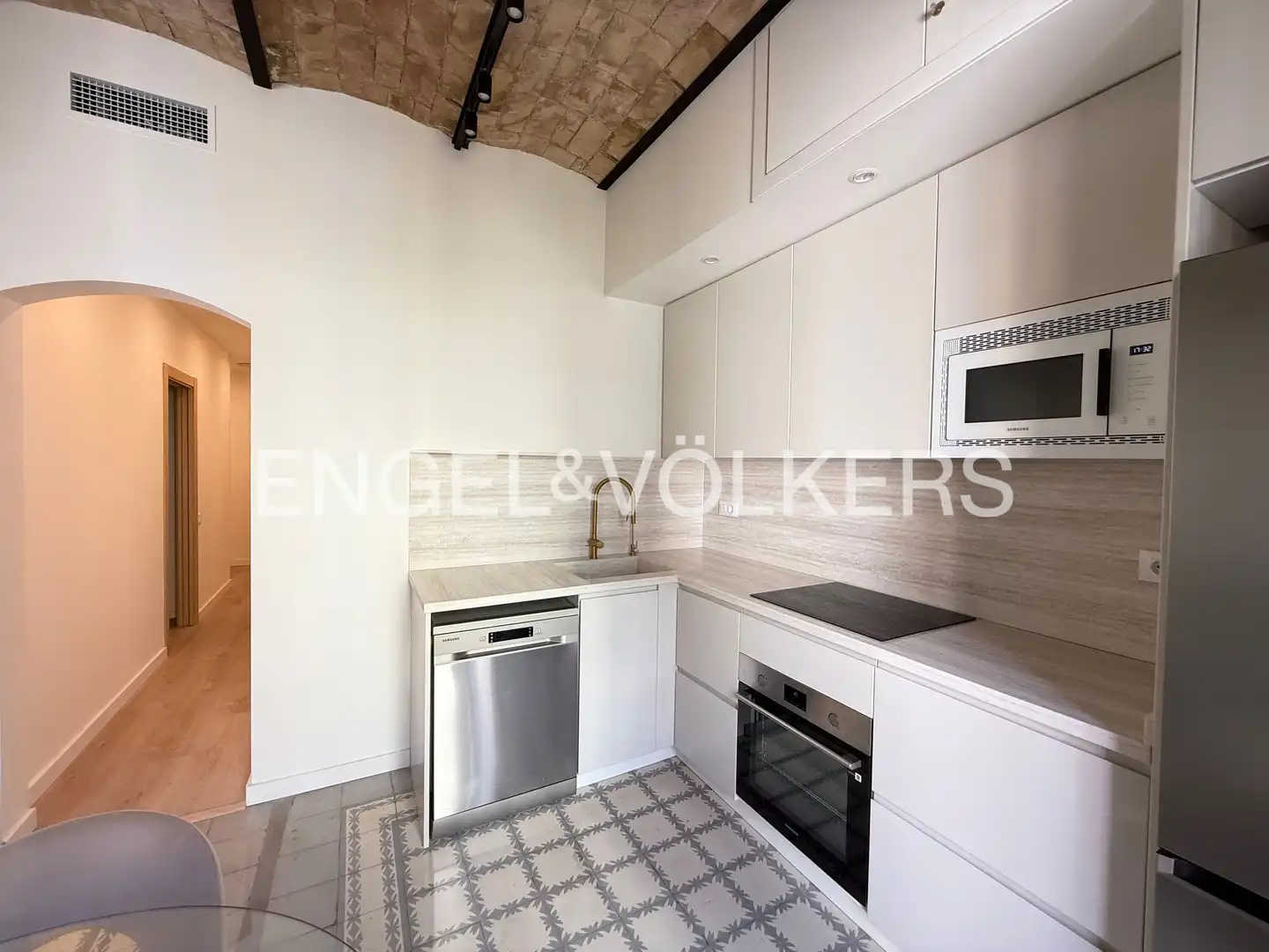 Kitchen of Flat for rent in Barcelona  with Air Conditioner, Heating and Parquet flooring