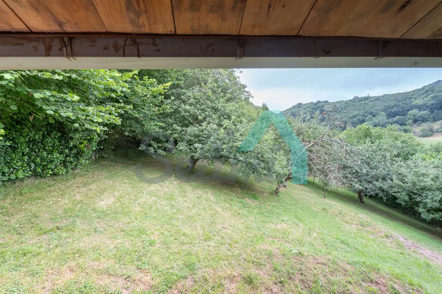 Casa con jardín en venta en Ballongo, imagen 24