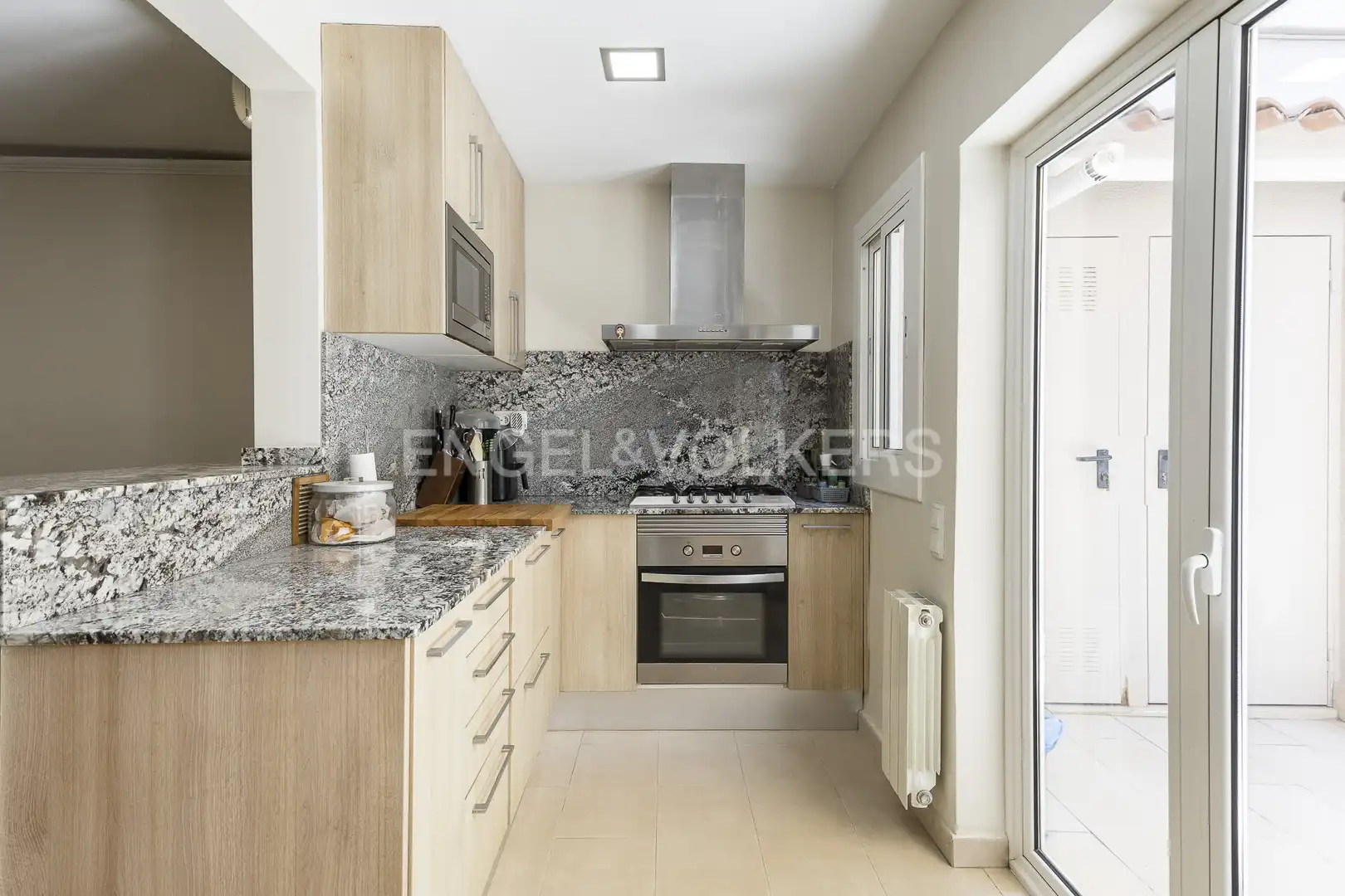 Kitchen of Houses for sale in Barcelona  with Air Conditioner, Heating and Terrace