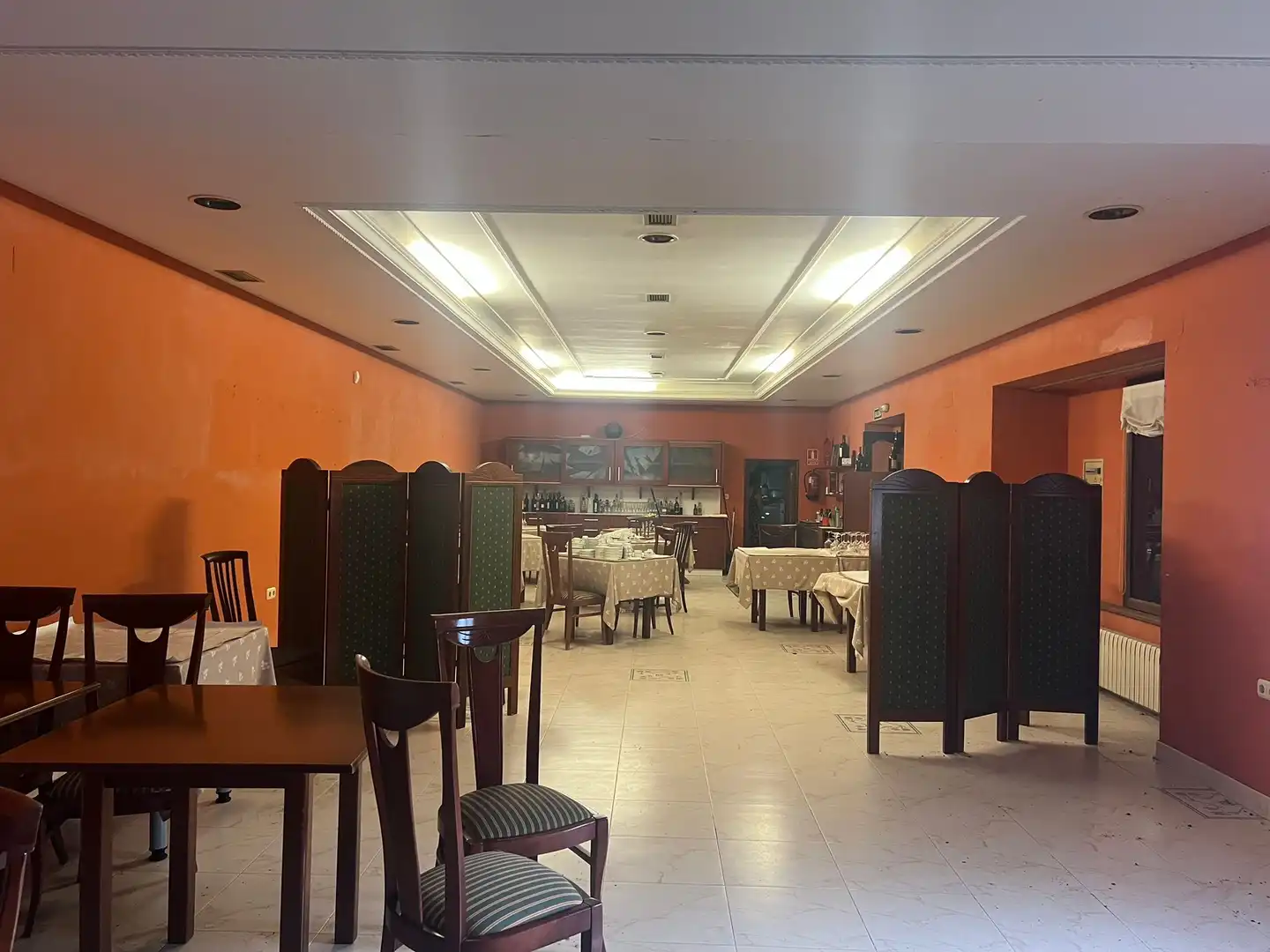 Geschaftsraum zum Verkauf in Narón mit Heizung, Terrasse und Möbliert