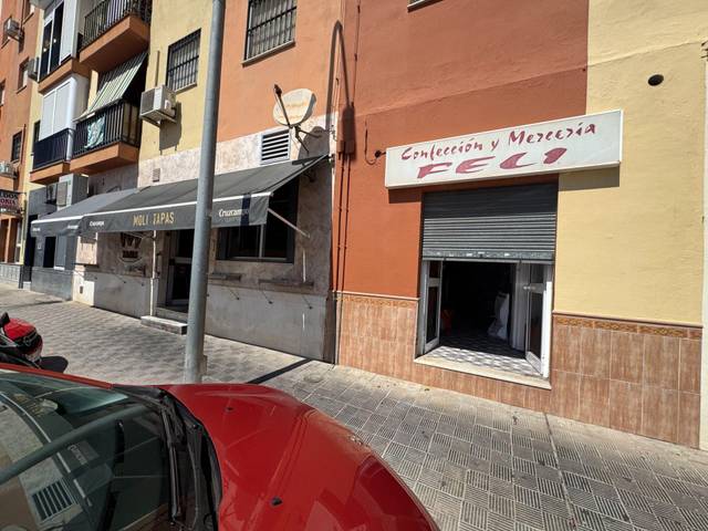 Local comercial en Venta en Calle Calle de Luis Álvarez Duarte en Arco Norte - Avda. España