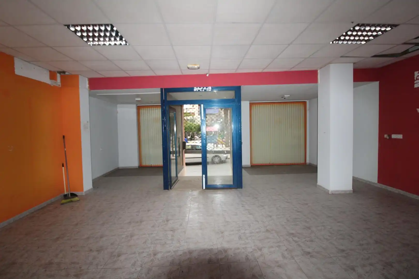 Local de alquiler en El Ejido