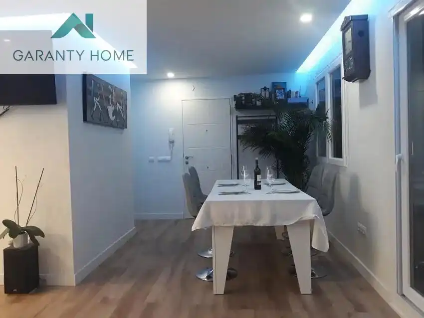 Comedor de Dúplex de alquiler en Málaga con Aire acondicionado, Terraza y Amueblado