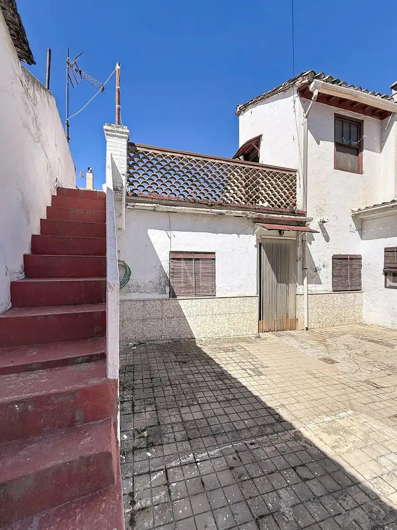 Vista exterior de Casa adosada en venta en Granada con Terraza y Trastero