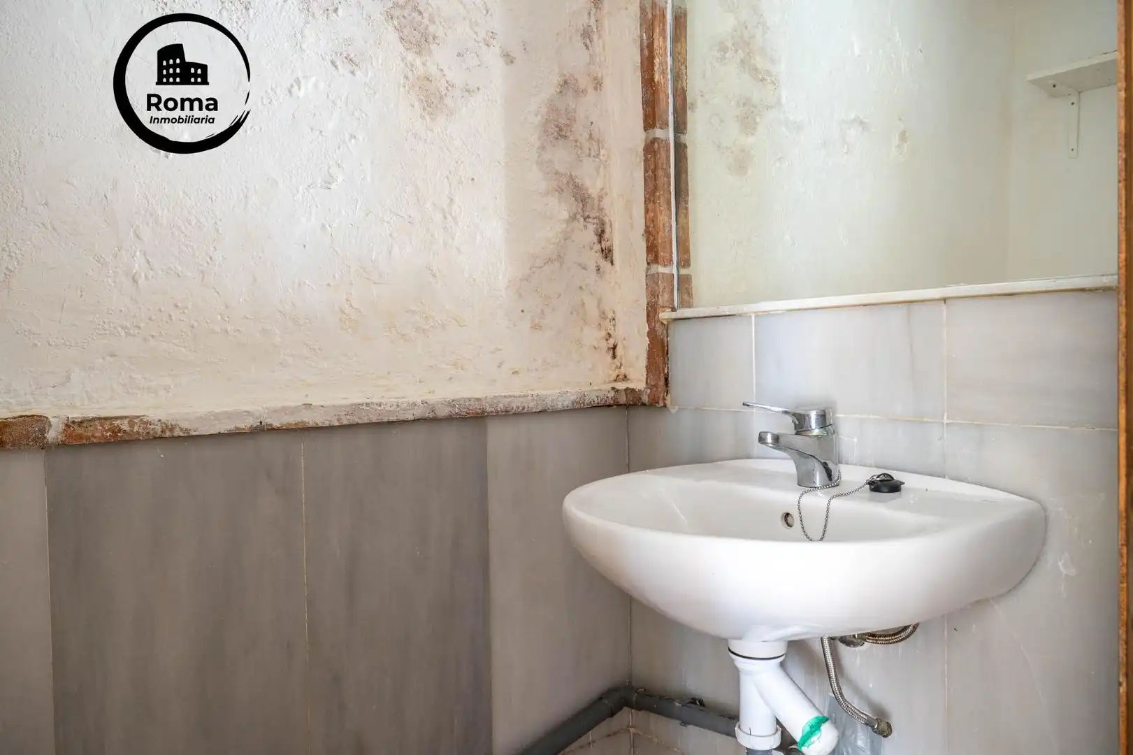 Bathroom of Houses for sale in Almuñécar