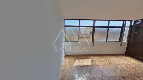 Foto 2 de Àtic en venda a Can Mariner, Barcelona