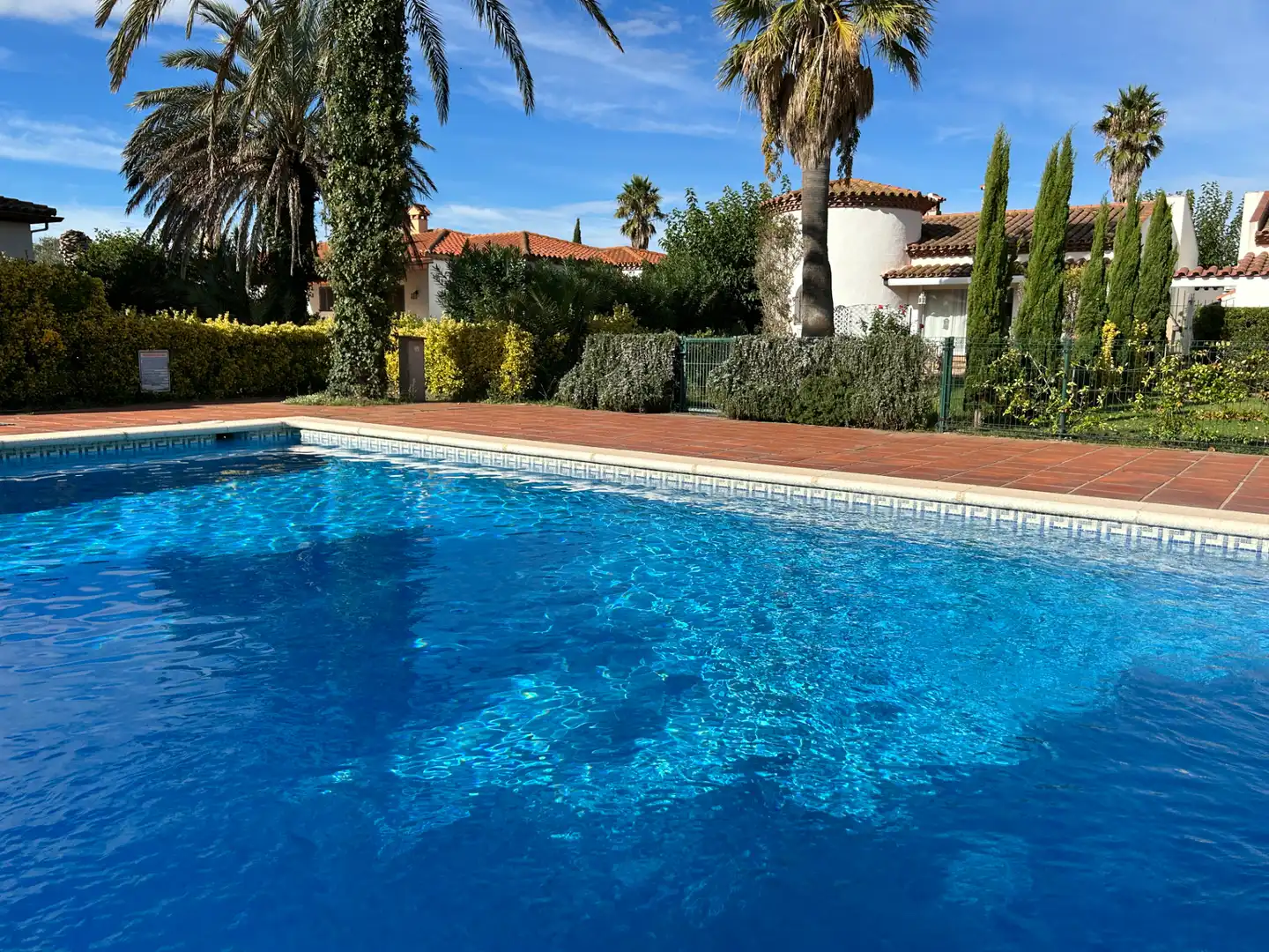 Piscina de Casa adosada en venta en Torroella de Fluvià con Aire acondicionado, Calefacción y Jardín privado