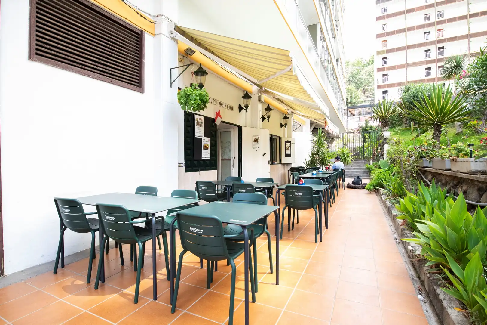 Local comercial en venda a Valois Edificio Belair