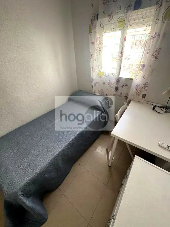 Habitación de Piso de alquiler en Sur