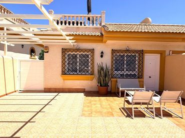Casa rustica con giardino in vendita a Los Montesinos