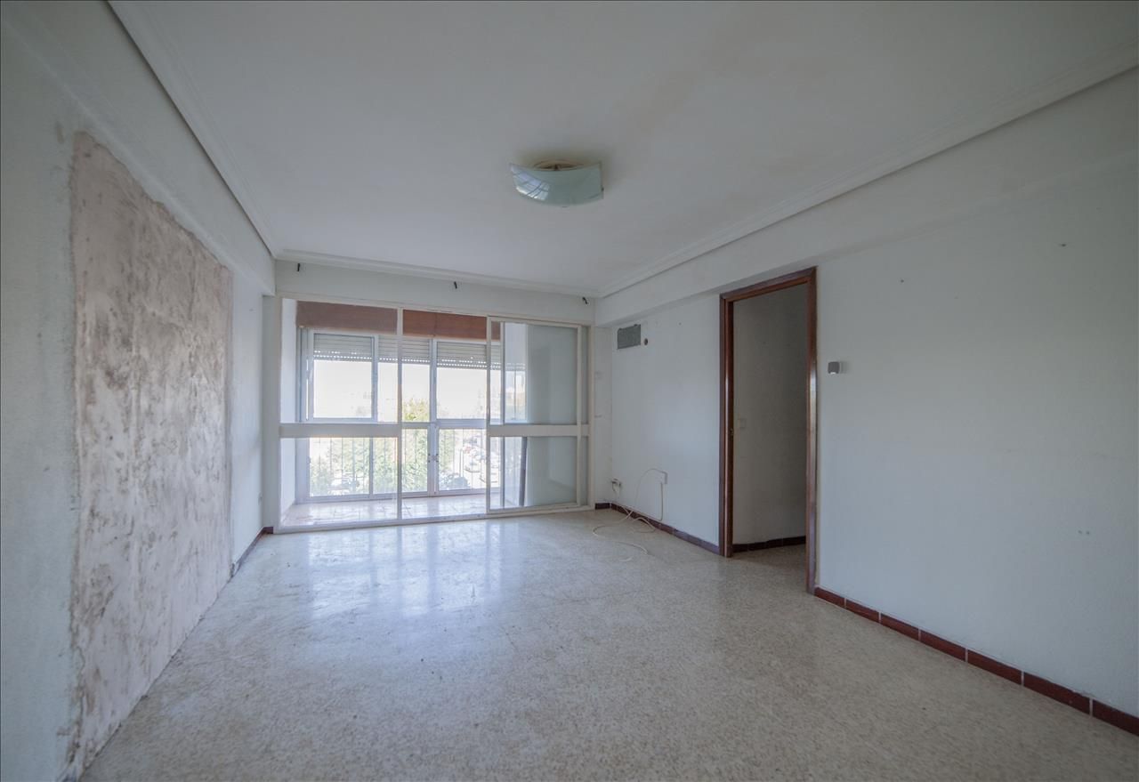 Bedroom of Flat for sale in  Sevilla Capital  with Terrace
