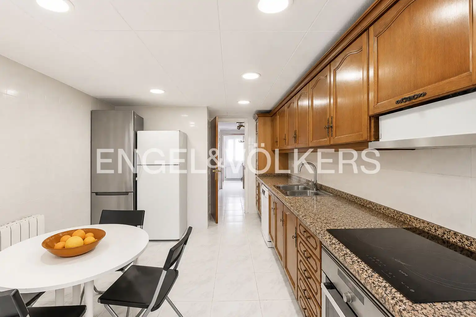 Cocina de Piso en venta en Canet de Mar con Calefacción y Terraza