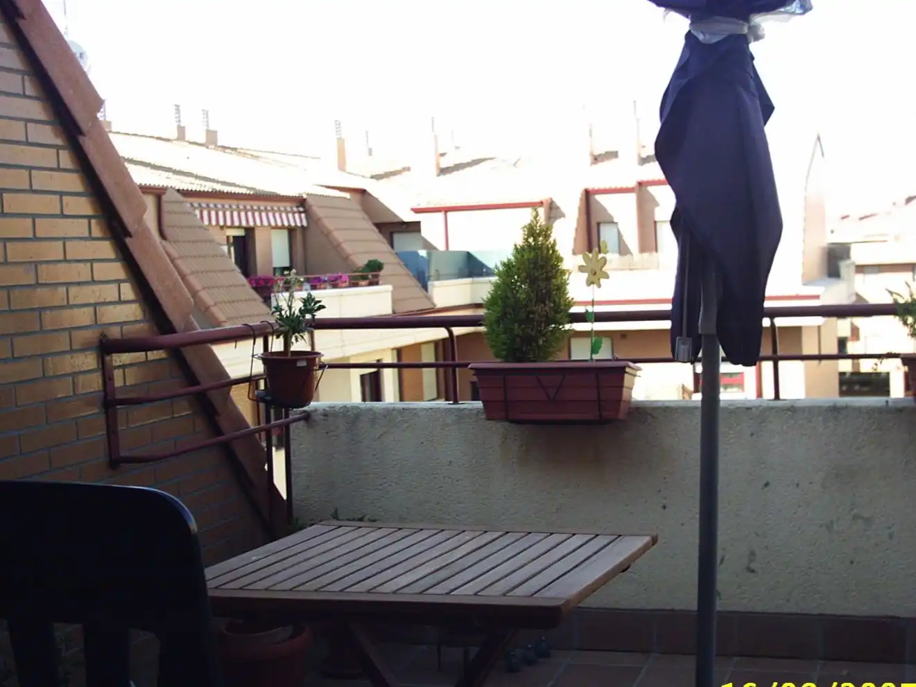Terraza de Ático para compartir en Valladolid con Aire acondicionado, Calefacción y Jardín privado