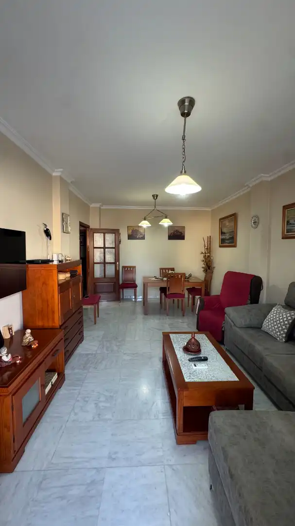 Casa amb terrassa en venda a Calle Paseo del Agua