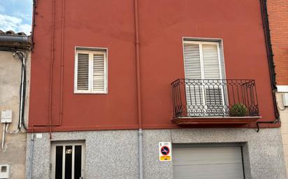 Vista exterior de Casa adosada en venda en Almacelles amb Calefacció, Terrassa i Traster