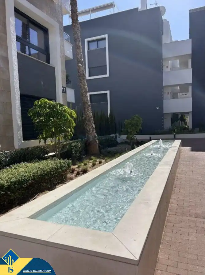 Außenansicht von Dachboden zum Verkauf in Orihuela mit Klimaanlage, Heizung und Terrasse